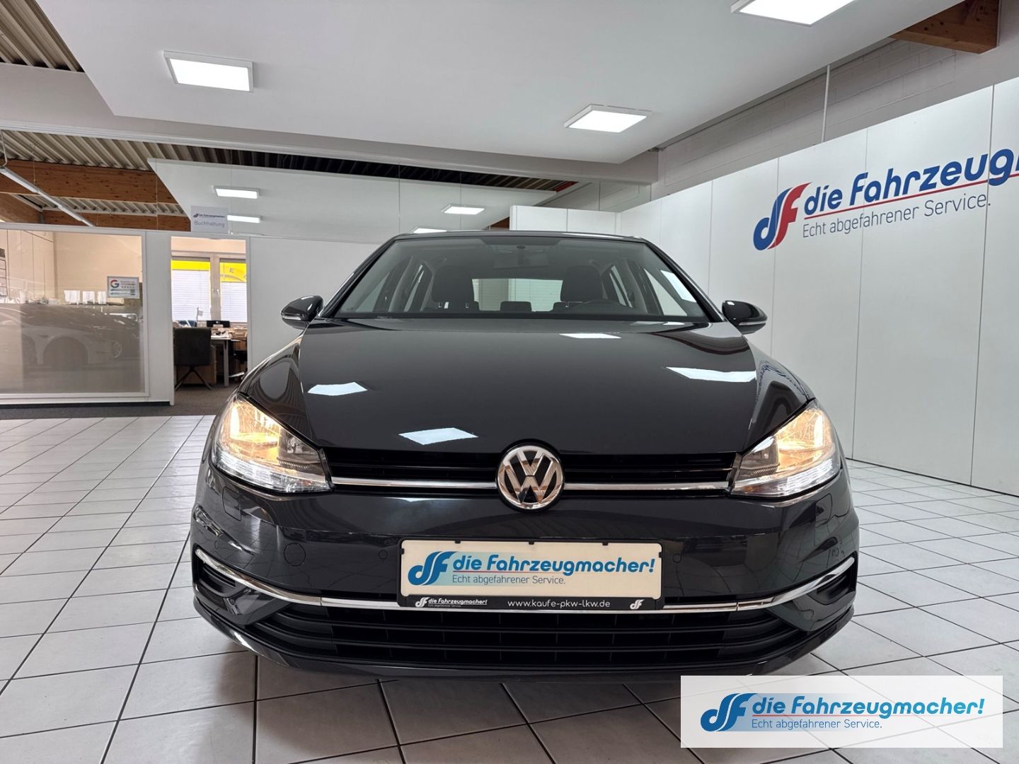 Fahrzeugabbildung Volkswagen Golf VII Comfortline BMT Start-Stopp 1.6 TDI EU6