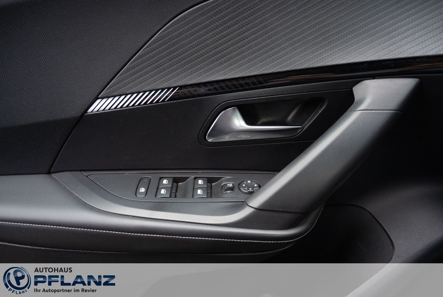 Peugeot 2008 - Bild 12