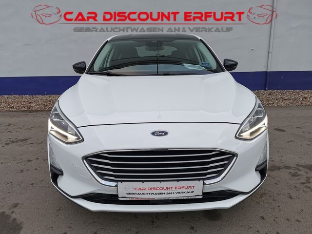 Ford Focus 1.0 EcoBoost Cool&Connect+1.Hand+AHZV+LED+