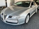 Alfa Romeo GT 1.8 TS Progression - Alfa Romeo: Progression