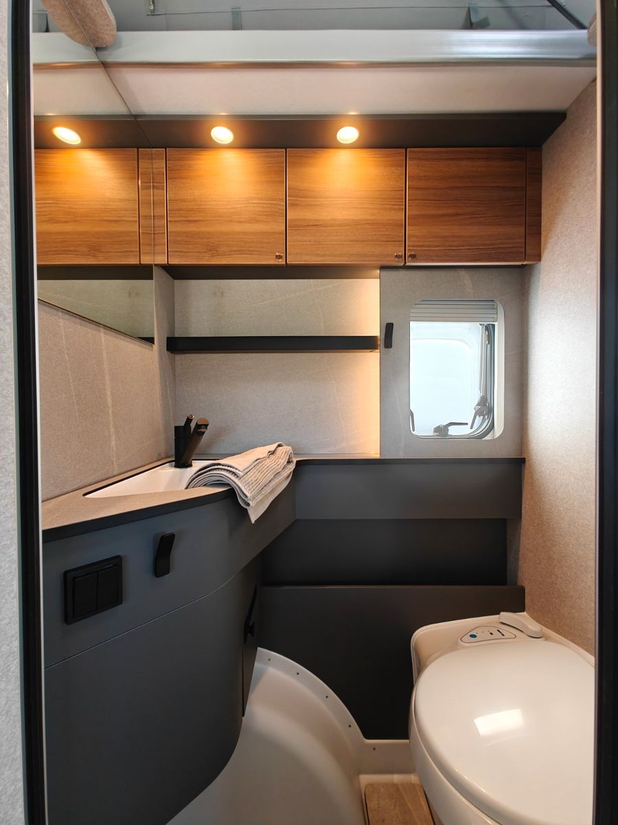 Fahrzeugabbildung HYMER / ERIBA / HYMERCAR Feeling 442 2026