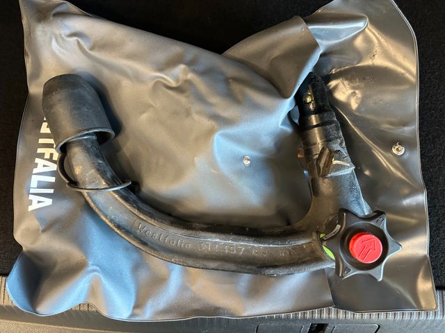 Peugeot 2008 GT *1. Hand*Klima*SHZ*Navi*360° Kamera*AHK*