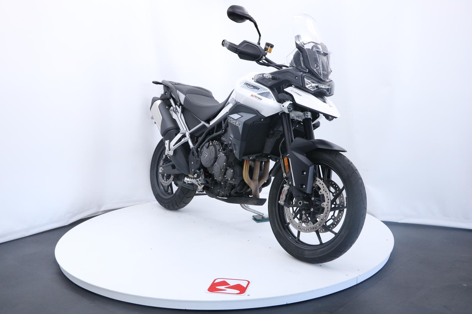 Triumph TIGER 900 GT PRO mit Vollausstattung