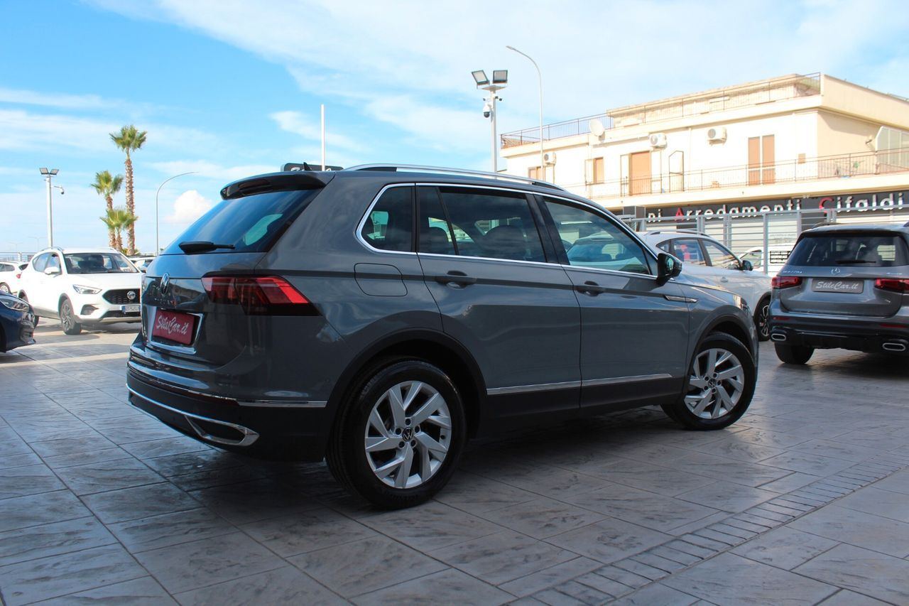 Volkswagen Tiguan 2.0 TDI 150 CV SCR DSG Eleganc imagem 2