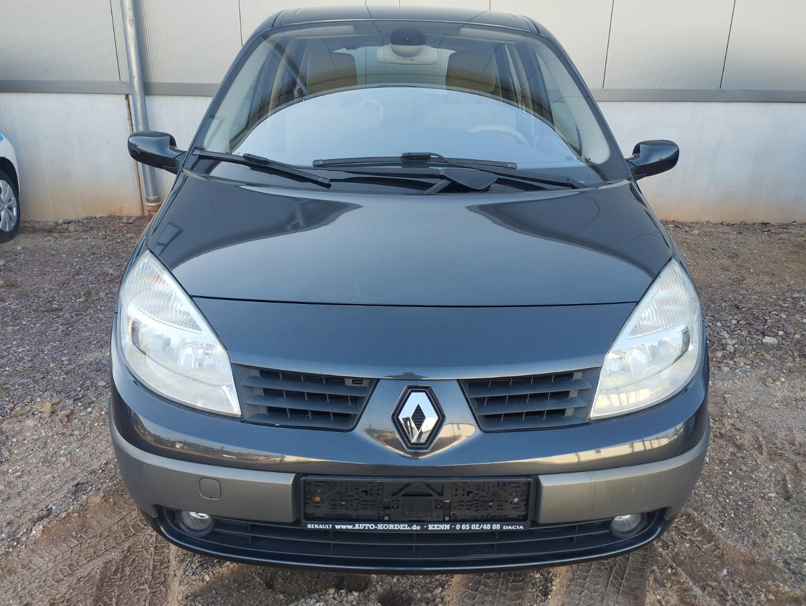 Renault Megane Dynamique 1.6 16V Automatik
