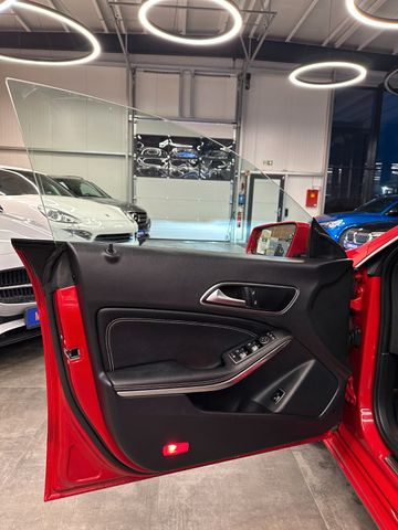 Mercedes-Benz CLA Shooting Brake CLA 180 *AMG*Navi*AHK*