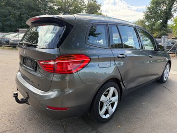 BMW 218 Gran Tourer - 8