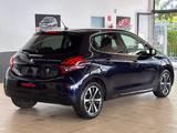 Peugeot 208 1.2 EAT6 TECH EDiTiON *LED*KAMERA*NAVi*16 - Peugeot in Köln