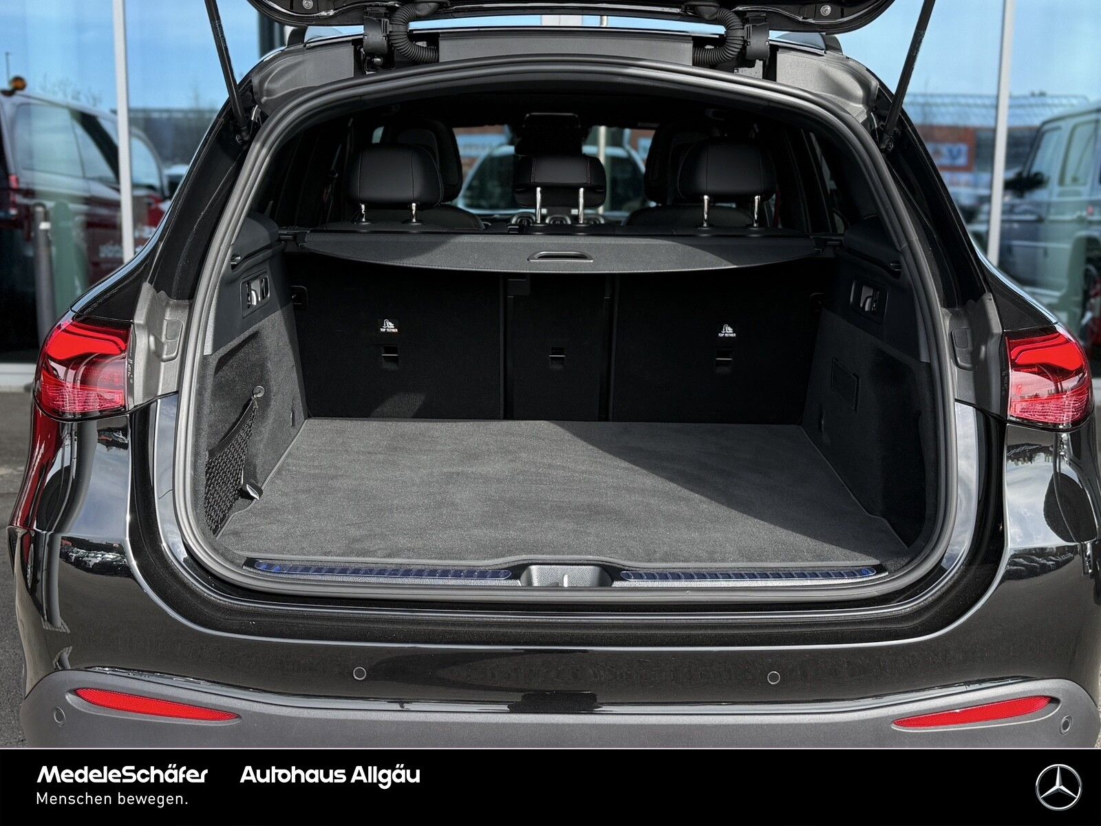 Mercedes-Benz GLC 43 AMG 4N Night Premium+ 21" Dynamic+ NP107 foto 19