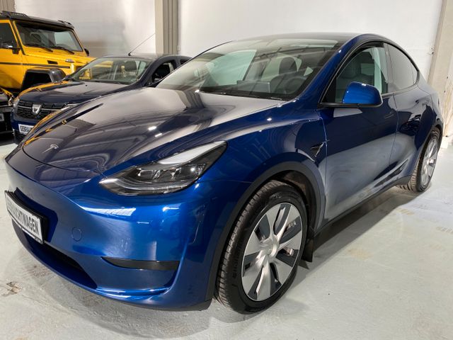 Tesla Model Y RWD*LED*Panodach*SHZ*AHK*