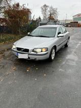 Volvo S60 wenig Kilometer - gebrauchte Volvo S60 aus dem Jahr 2003