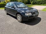 Audi Auto Konvolut (4 Stück) - Audi A3 und Mini... - gebrauchte Audi A3 aus dem Jahr 1997