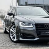 Audi S8 PLUS/4.0QUATRO/MASSAGE/SITZKLIMA Sportp. LED - graue Audi S8