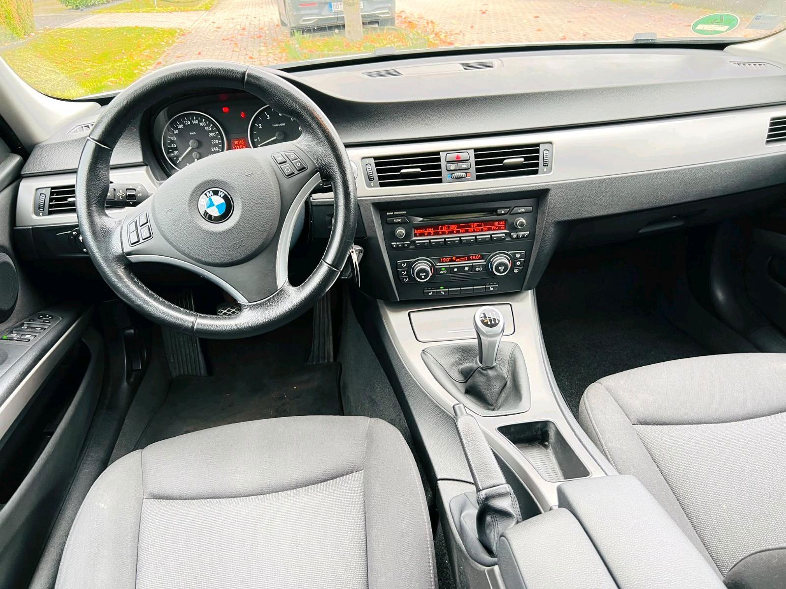 BMW 325 2007 — photo 15