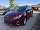 Ford S-MAX Titanium,Standheiz.,AHK,S-heft.,TOP - Ford S-Max Gebrauchtwagen in Stuttgart