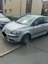 Volkswagen  Golf plus 1.6 Sitzheizung Klima - VW Golf Plus Gebrauchtwagen in Lübeck