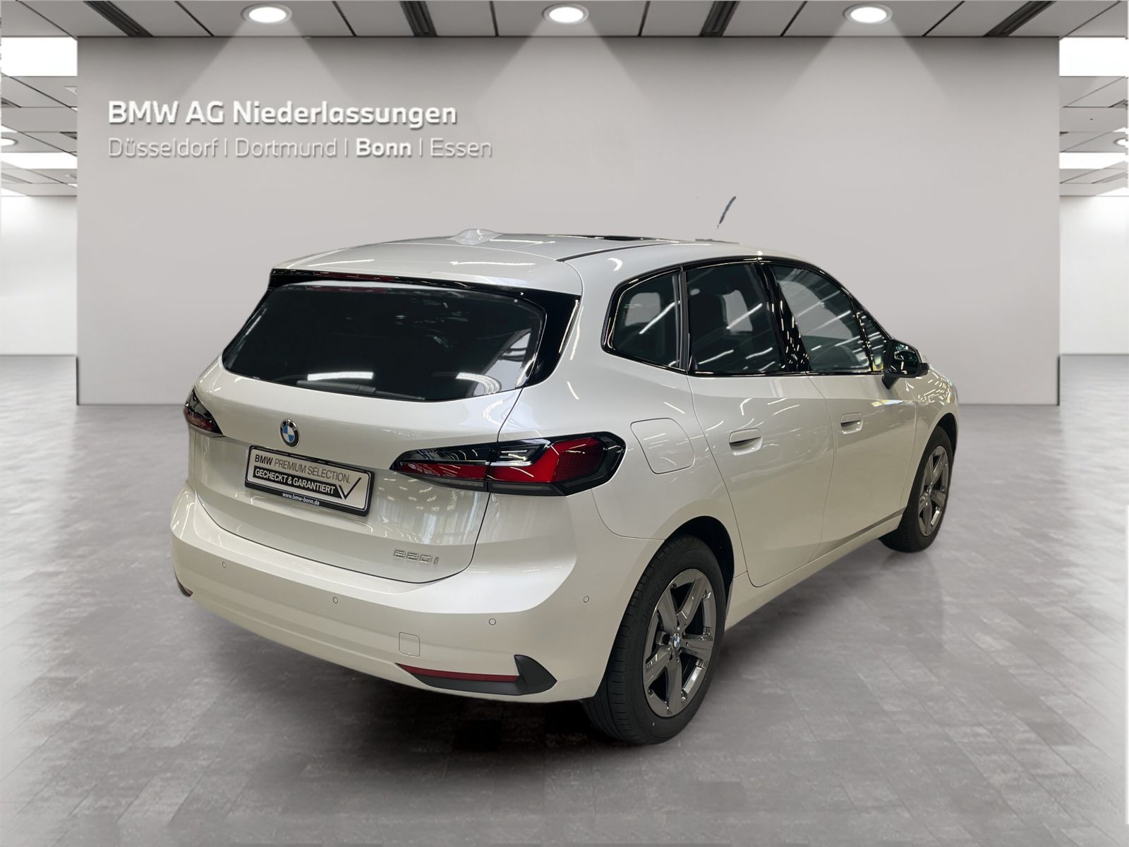 BMW 220 Active Tourer - Bild 4