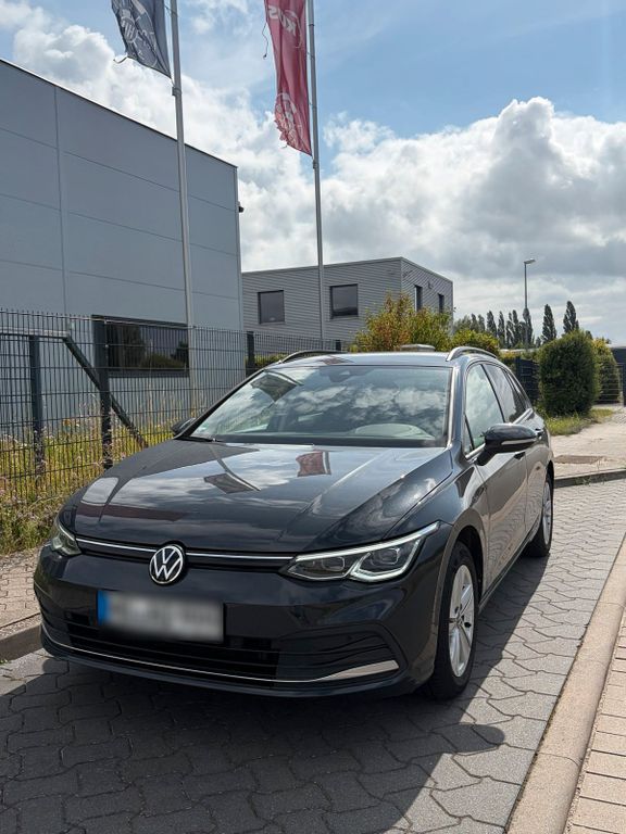 Image of Volkswagen Golf