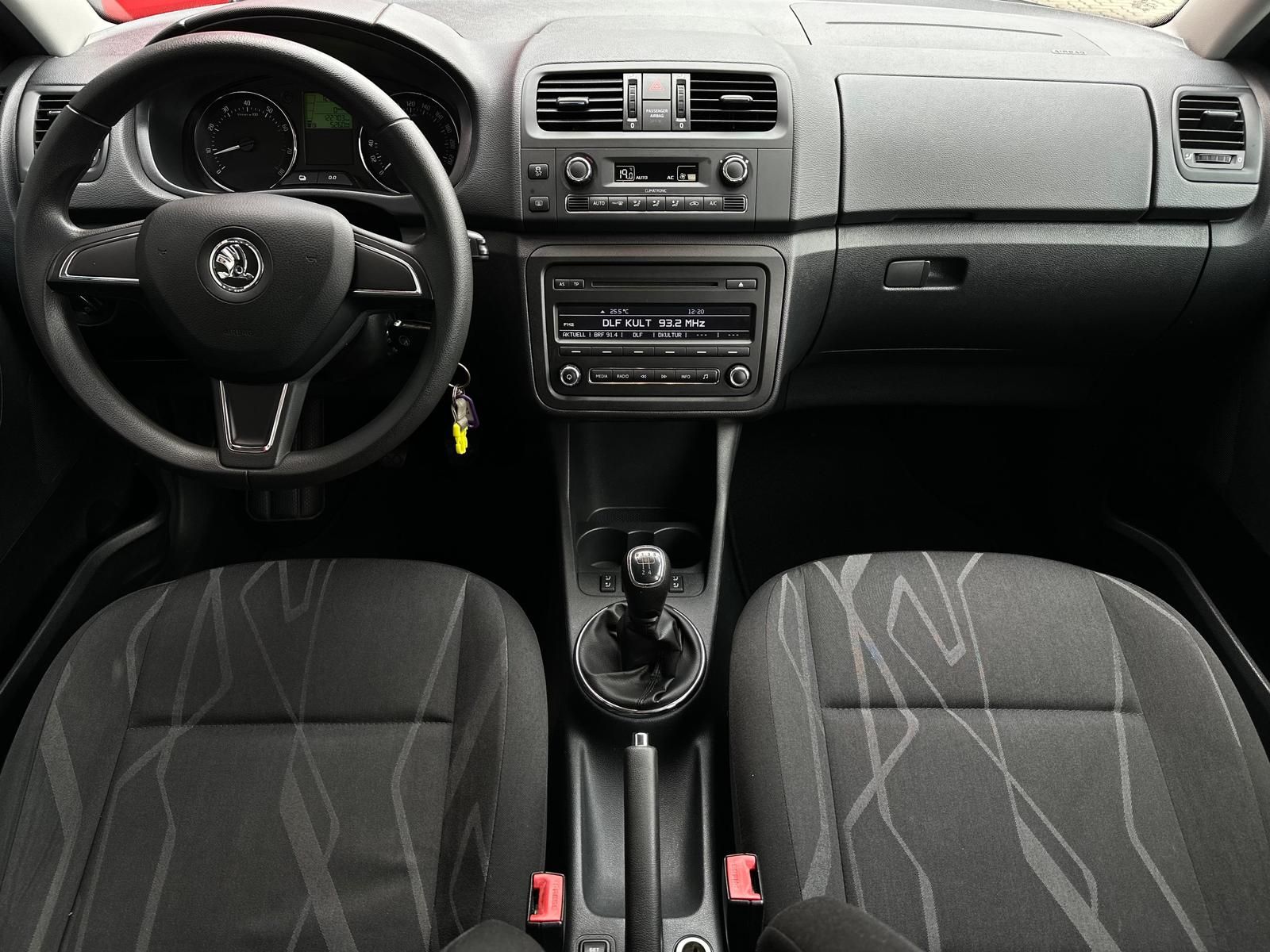 SKODA Fabia 1.2TSI FRESH COMBI* TEMPO#KLIMA#PDC#SHZ - Image 9