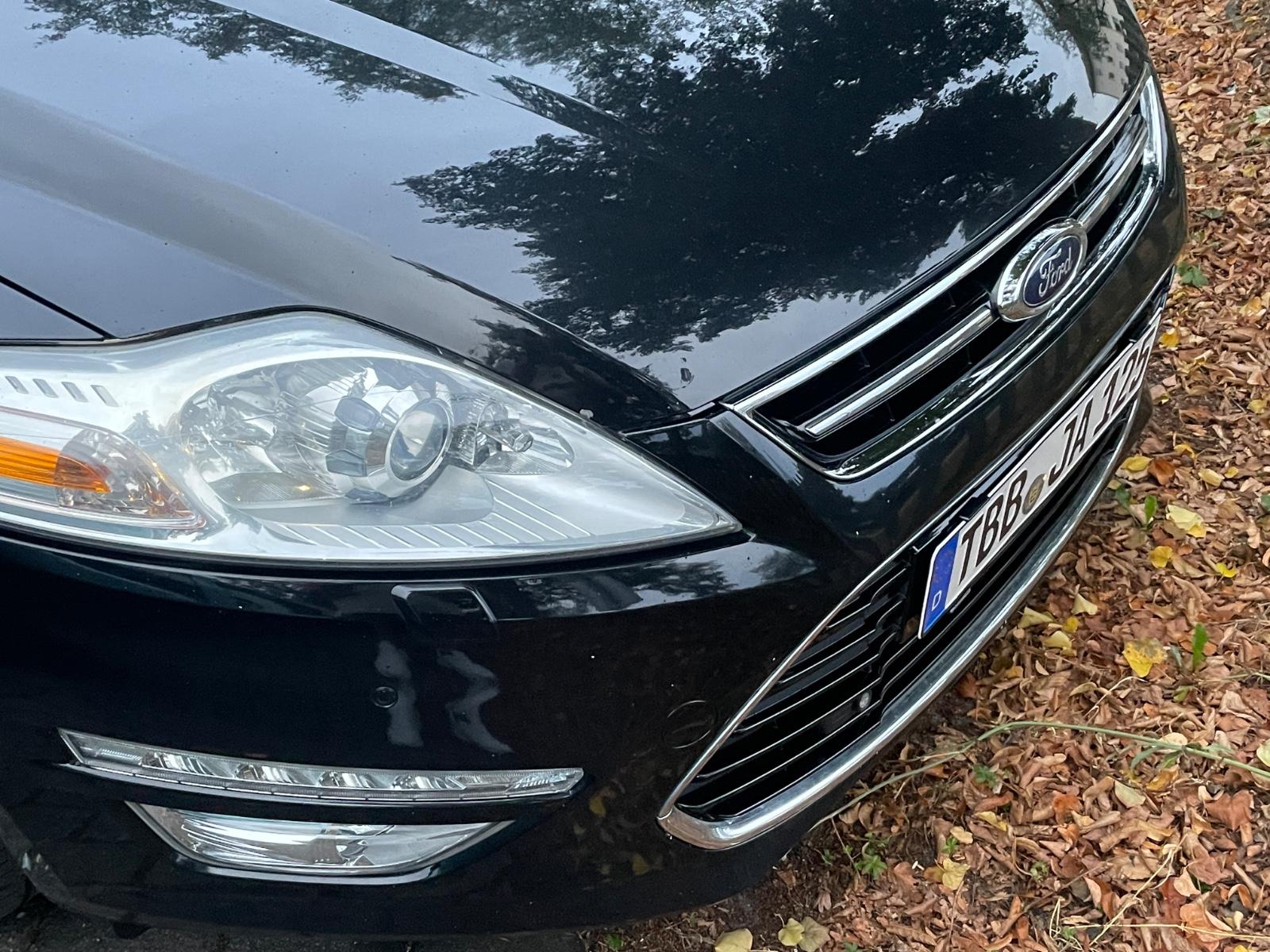 Ford Mondeo 2012 — photo 9