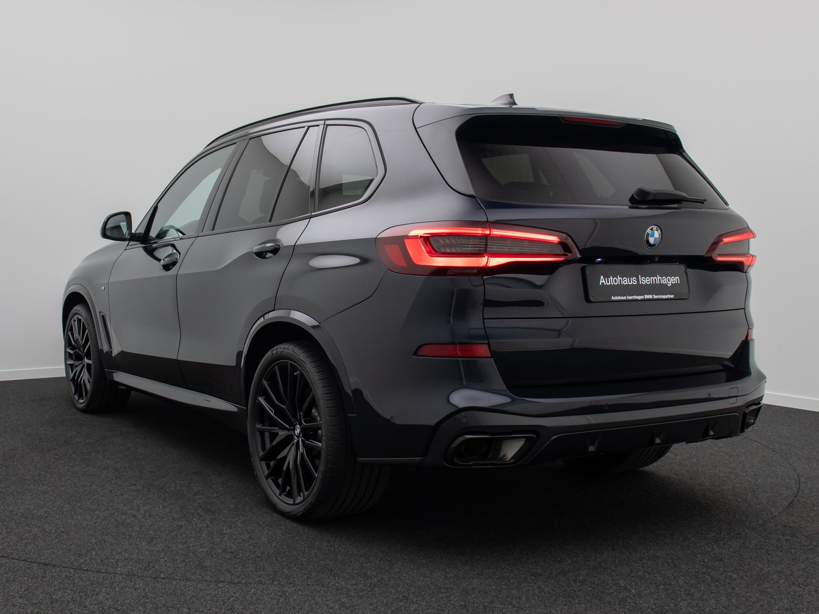 Fahrzeugabbildung BMW X5 xD40d M Sport 360° Laser Panorama H/K ACC 22"