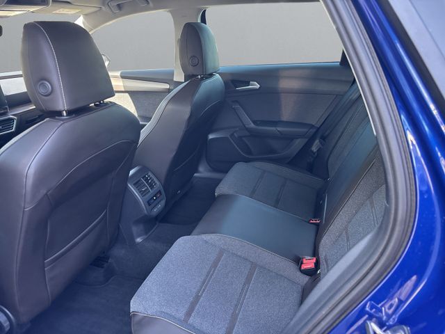 Leon ST Xcellence 2.0 TDI*Navi*LED* ACC*AHK*CarP