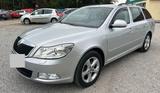 Skoda Octavia 2.0 TDI Garagenfahrzeug nur ... - Skoda Octavia aus 2012 mit Diesel-Antrieb: Kombi