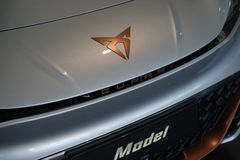 CUPRA Born Edition Dynamic | Navi | ACC | 360° CUPRA Born Edition Dynamic | Navi | ACC | 360°