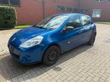 Renault Clio III Expression - Renault Clio mit Diesel-Antrieb: Iii