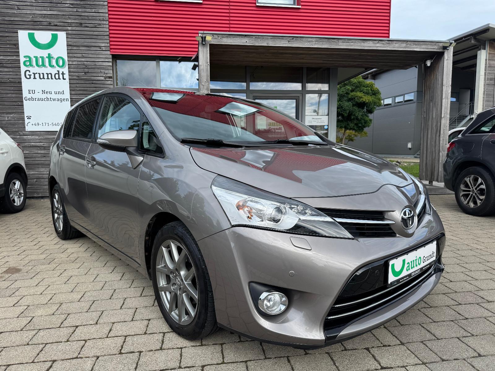 Toyota Verso Executive Panorama Navi Xenon Kamera