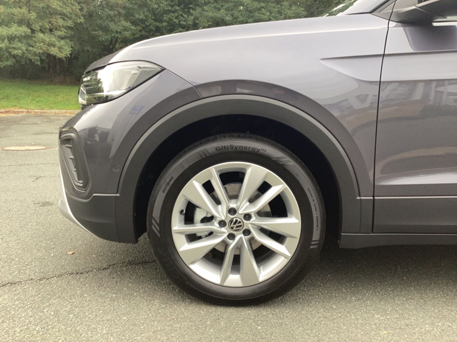Fahrzeugabbildung Volkswagen T-Cross TSI Energy LED ACC RFK AHK