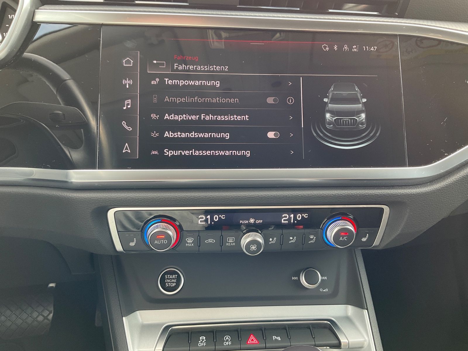 Fahrzeugabbildung Audi Q3 35 TDI S tronic,AHK,Kamera,GJR,LED