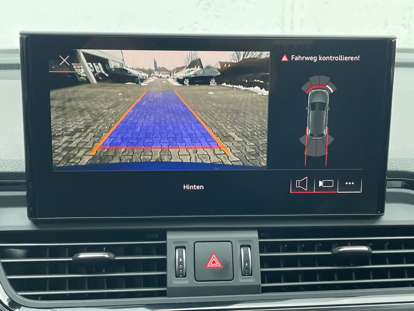 Q5 55 TFSI e quattro S line AHK/HUD/Matrix/Navi/