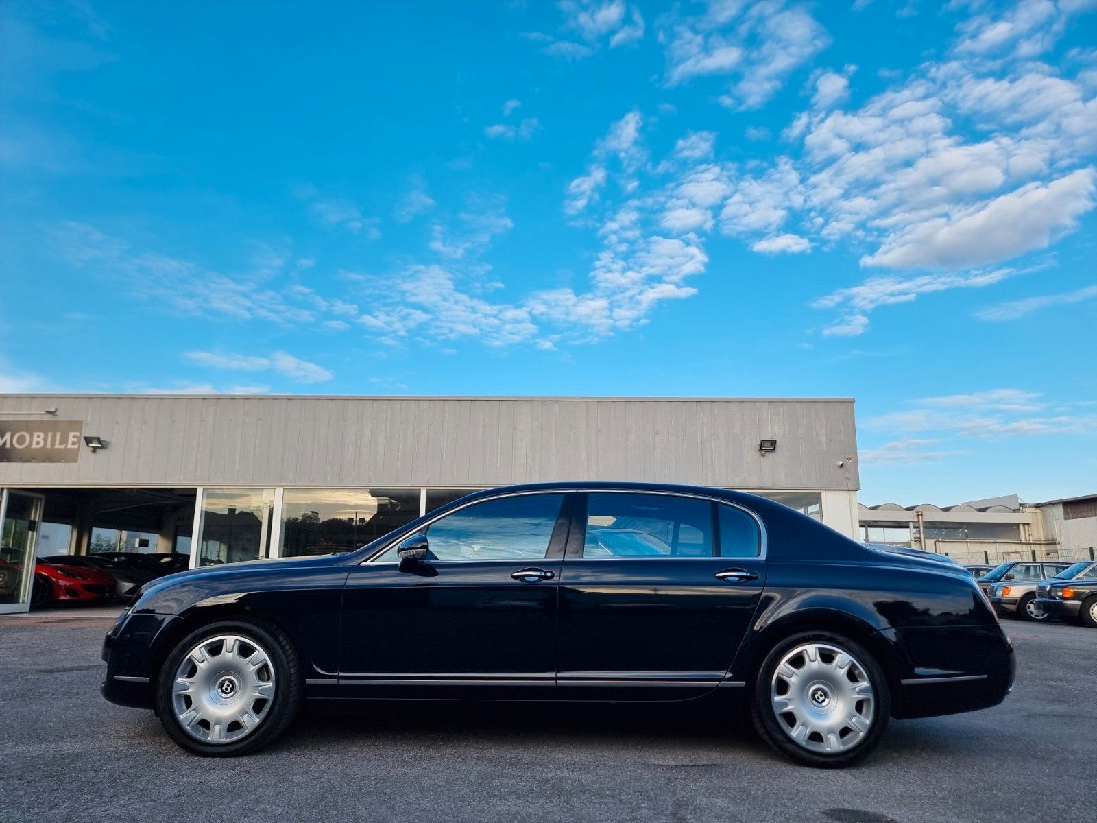 Fahrzeugabbildung Bentley Continental Flying Spur/Ausnahmezustand/Orig. km