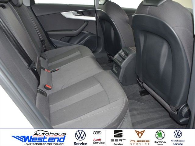 Fahrzeugabbildung Audi A4 Avant S line 35 TFSI 110kW S tr. Pano Navi LE