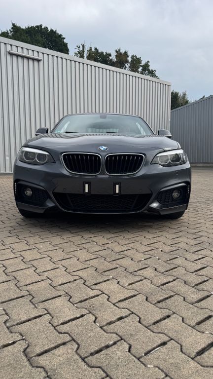 Image of BMW 230