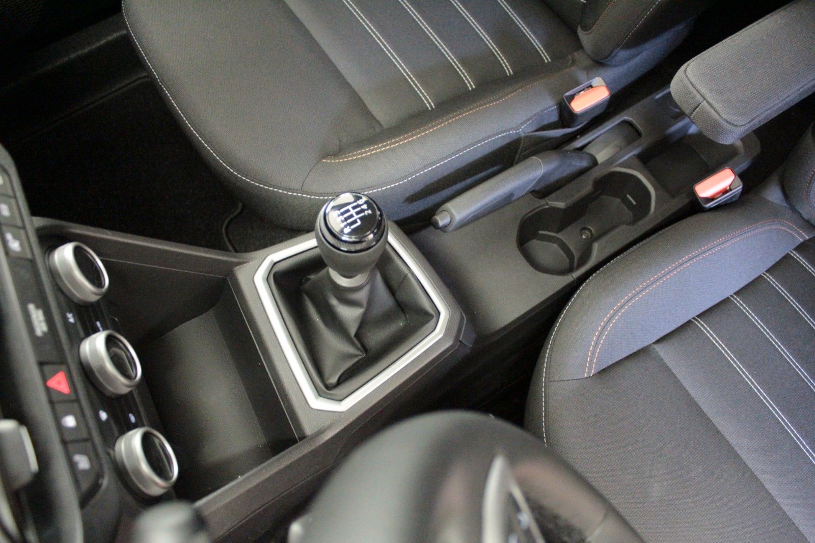 Fahrzeugabbildung Dacia Sandero TCe 90 Stepway  Expression*Winterpaket.*