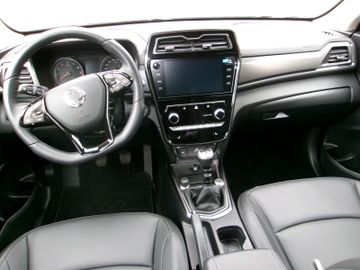Bild 6 Ssangyong Tivoli Blackline 1,5