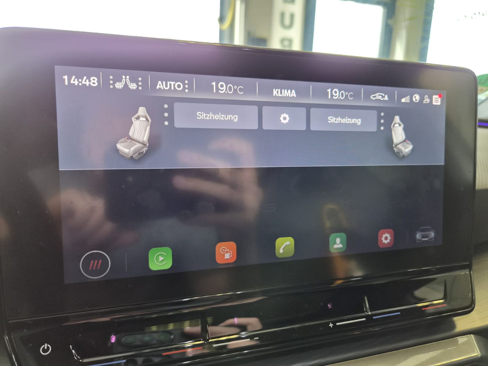 Fahrzeugabbildung CUPRA Leon VZ / PANO / LED / KAMERA / NUR 42TKM
