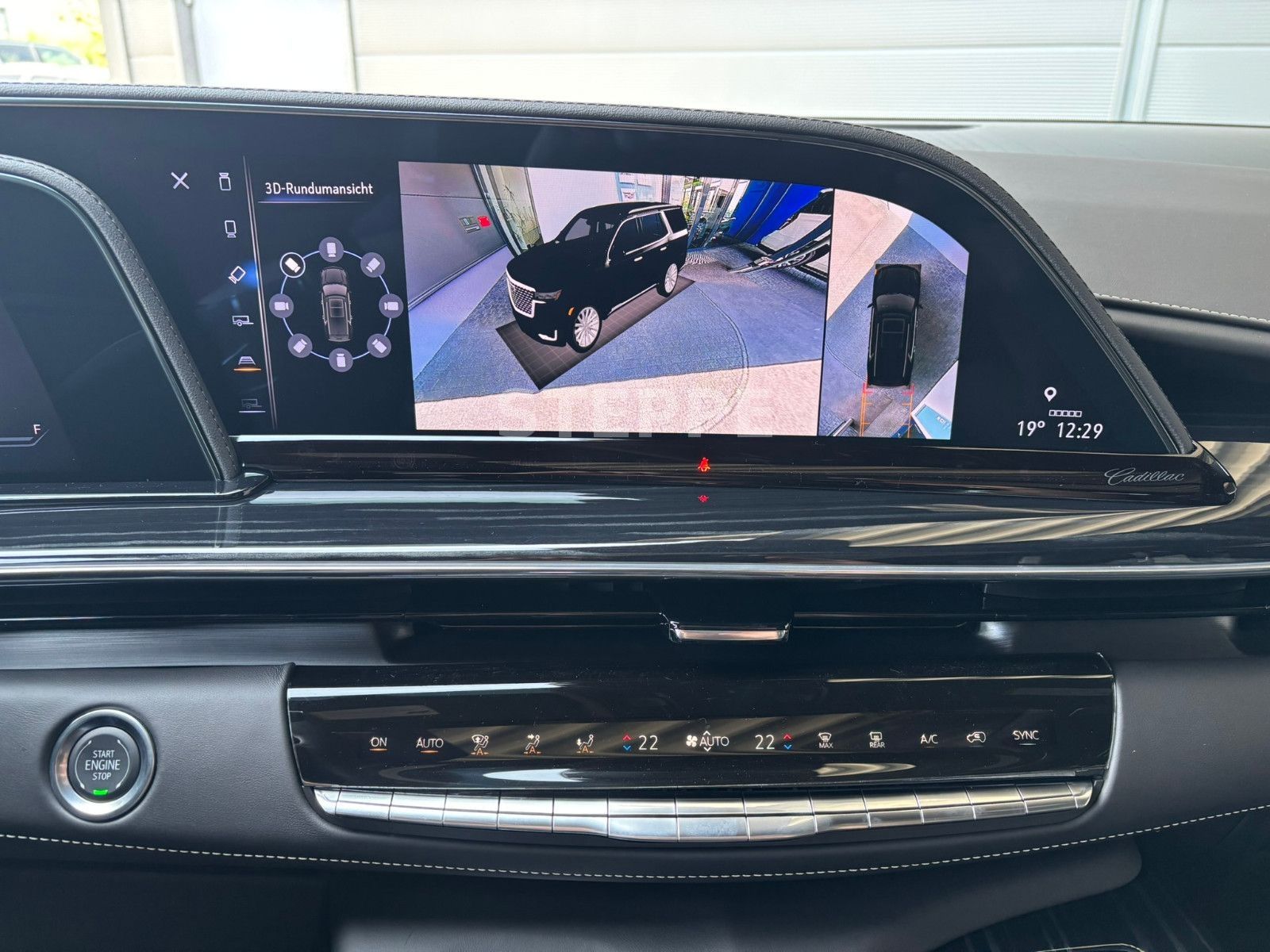 Cadillac Escalade V-Series 6.2 V8 Supercharged AWD