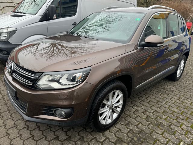 Volkswagen Tiguan Sport & Style 4Motion Panorama+LED+Leder