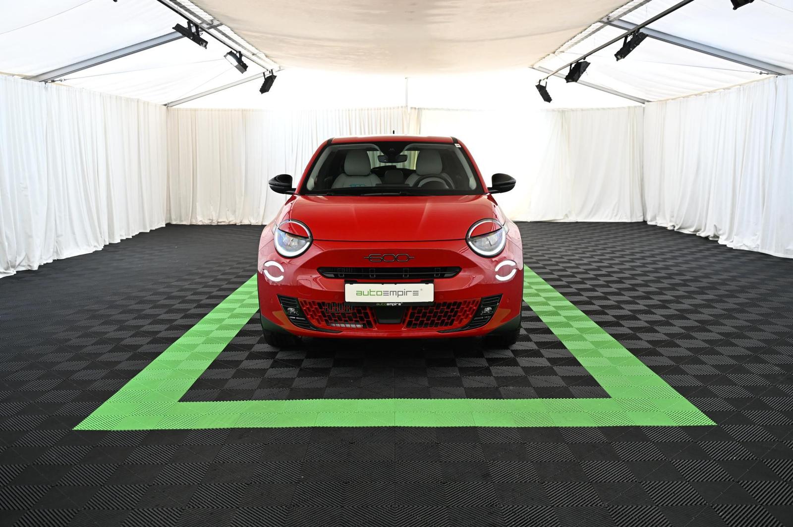 Fiat 600 1.2 Hybrid 101 DCT6 La Prima LED/NAVI/SHZ/18