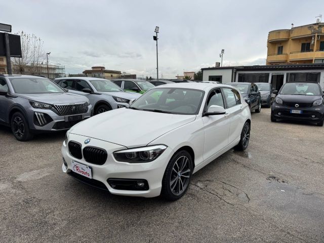 BMW 118 d 5p. Business Advantage Automatic