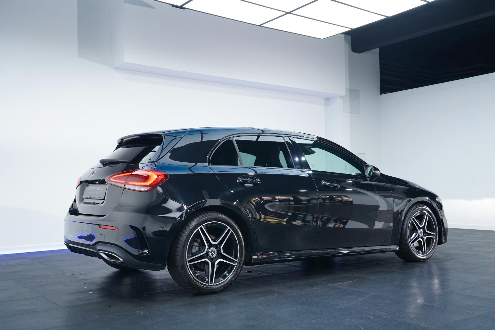 Mercedes-Benz A 180 d AMG Line 8G/LED/NAVI/DISTR/NIGHT/HUD
