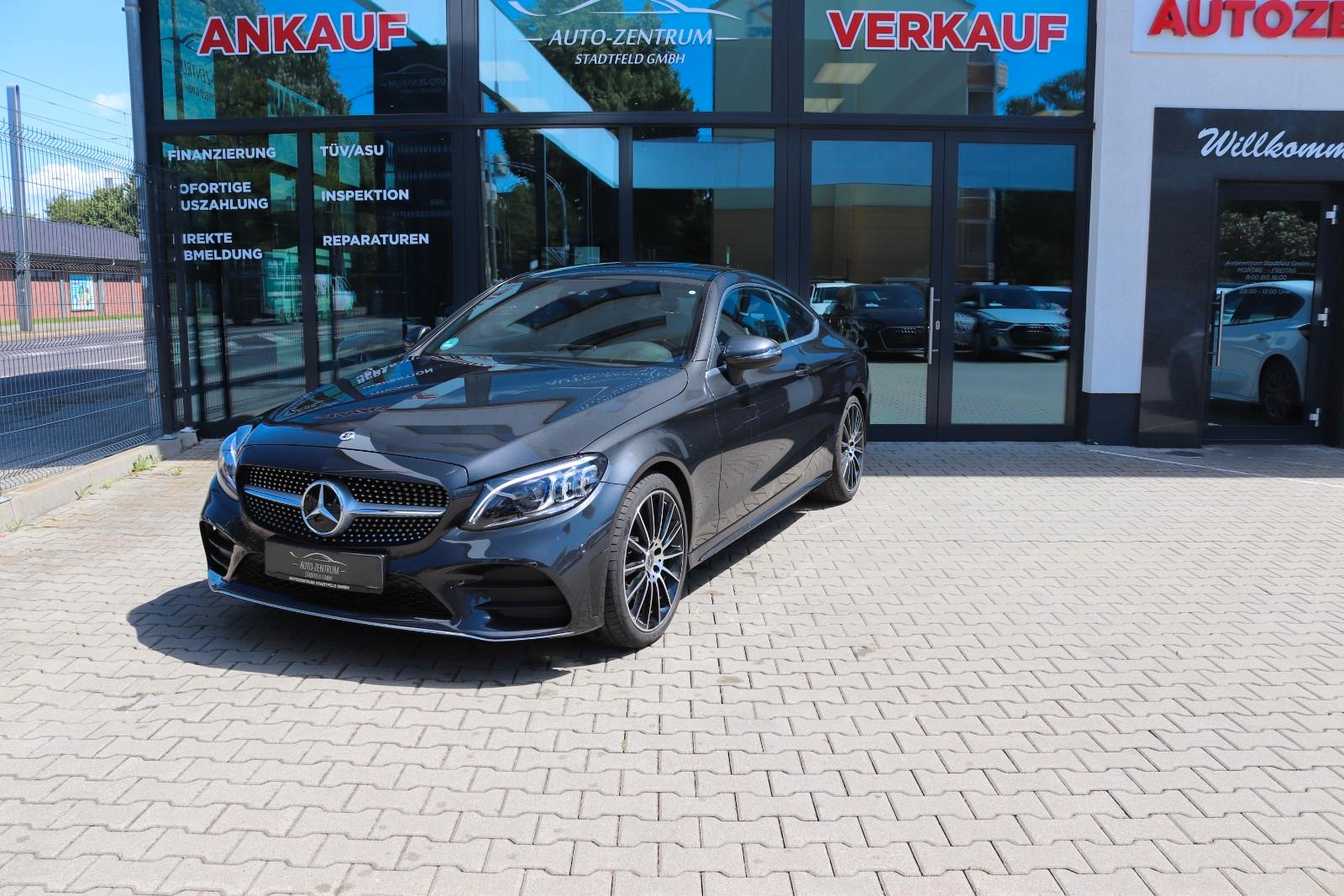 Mercedes-Benz C 200 Coupe 4Matic AMG Navi Kamera SHZ Alcantara