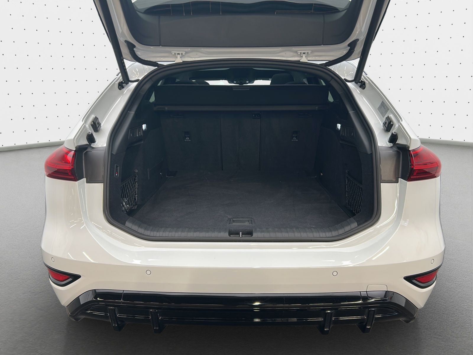 Audi A6 e-tron - Bild 12