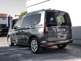Ford Tourneo Connect Titanium L1 Aut.+LED+Sitzheizung - Ford Tourneo Connect Titanium mit Diesel-Antrieb