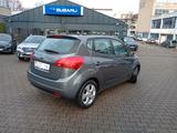 Kia Venga 1,4i  Spirit / Panoramadach / Leichtmetall - gebrauchte Kia Venga aus dem Jahr 2010