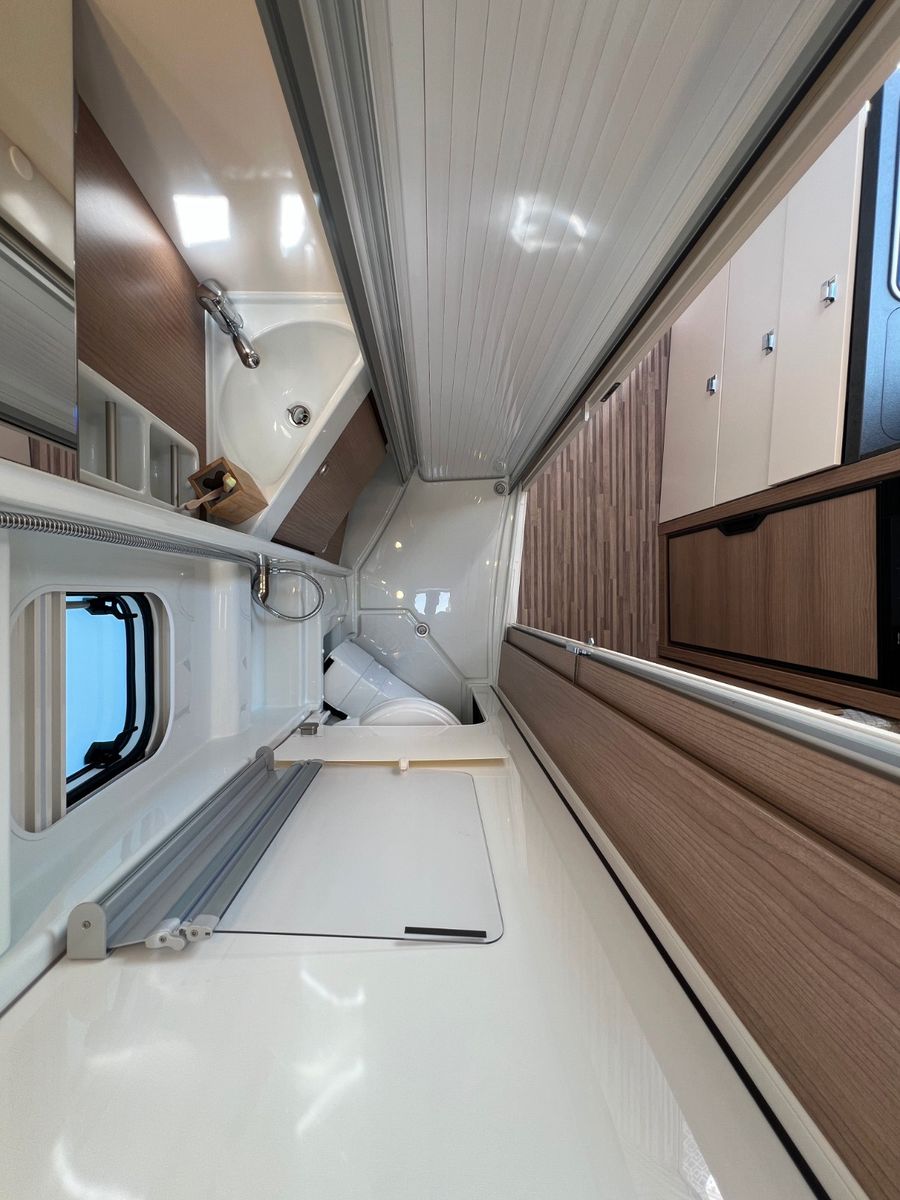Fahrzeugabbildung Malibu Van diversity GT skyview 640 LE KE
