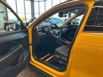 Volkswagen T-Roc *1.HAND*19%*LKHZ*ACC*CARPLAY*MASSAGE*CAM